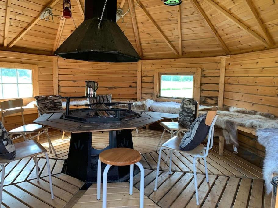 The Pink Cabin Tyfta ภายนอก รูปภาพ